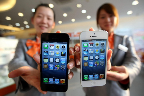 China to overtake U.S. in iPhone sales in future: Apple Chief Executive Tim Cook