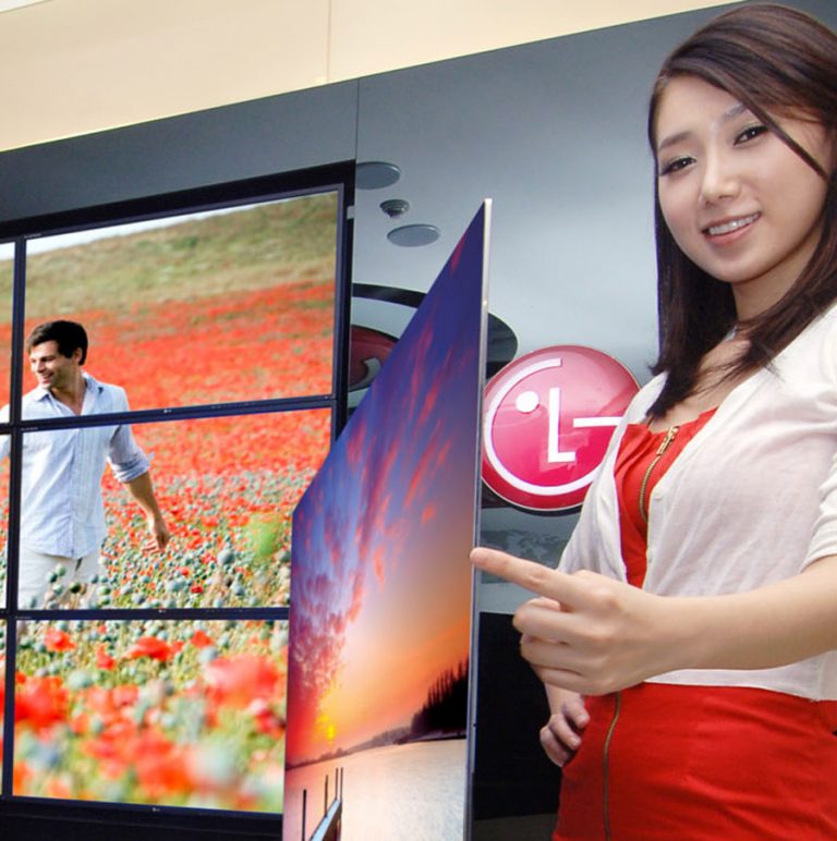 LG Electronics starts taking orders for OLED televisions: To deliver in February 2013