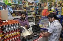 FDI in retail: Small traders giving stiff competition to organized retailers