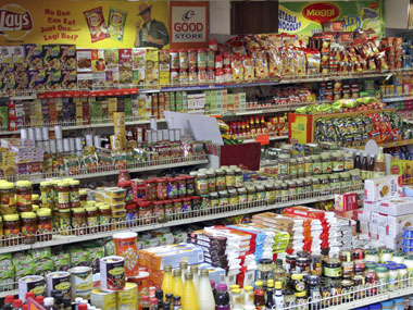 Indian retail sector bucks the trend, posts double digit sales growth in 2012-13