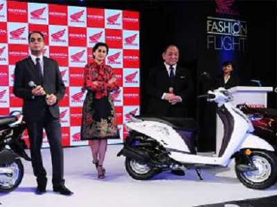 Honda Introduces New Scooter Models Aviator And Activa I Passionate In Marketing