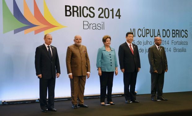 BRICS Bank will start lending in the native currency in Q1 2016