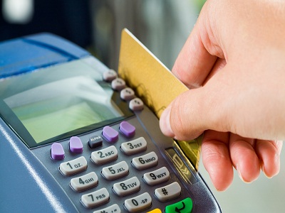 Young customers drive the card payments in India