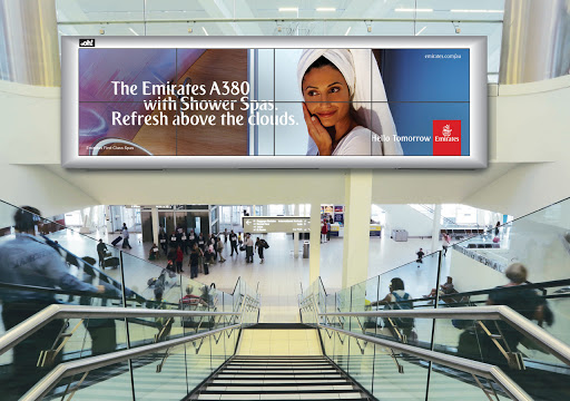 Will airline flyers pay attention to OOH and DOOH ads at the Airport?