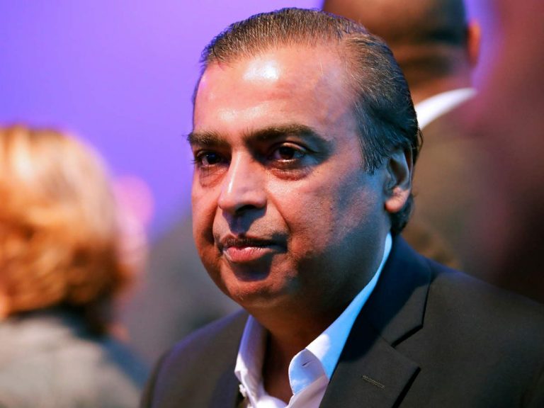 RIL buys out retail & wholesale biz of Future group