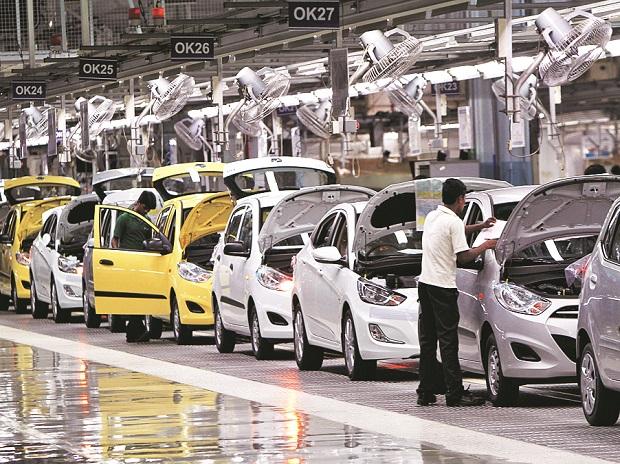 Indian automakers gearing up for festive sales