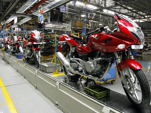 How COVID-19 impacted the total sales of Bajaj Auto in July