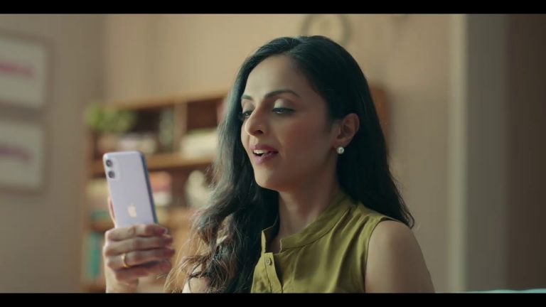 Apple IPL ads encourage people to splurge on iPhone﻿