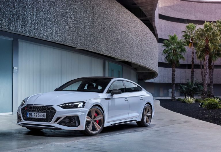 Audi Updates RS 5 and RS 5 Sportback