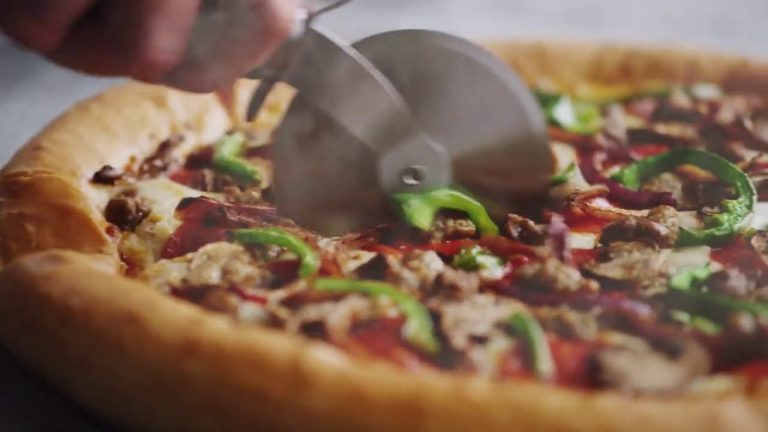 Pizza Hut launches “Ultimate Pan Satisfaction” campaign