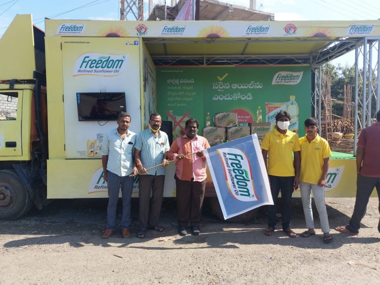 Freedom Healthy Cooking Oils Flags off Freedom Education Van