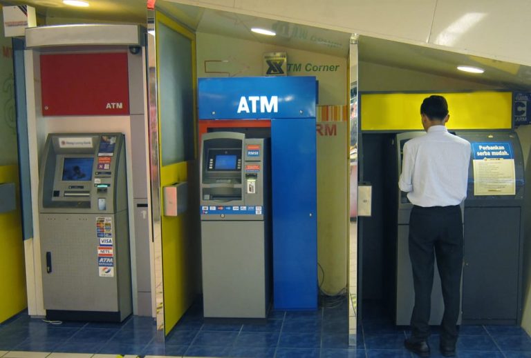Top Banks charge for failed ATM transaction