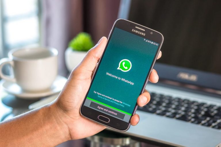 WhatsApp postpones the security update for three months