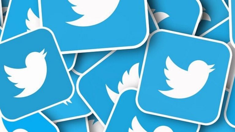 Twitter restarts the verification process to call out fake accounts