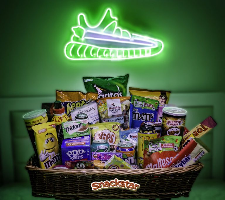 This Father’s Day, Bring Home a Feast; Fill his Day with Flavourful Treats from Snackstar!