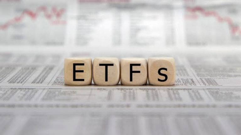 Reasons to Invest in ETFs