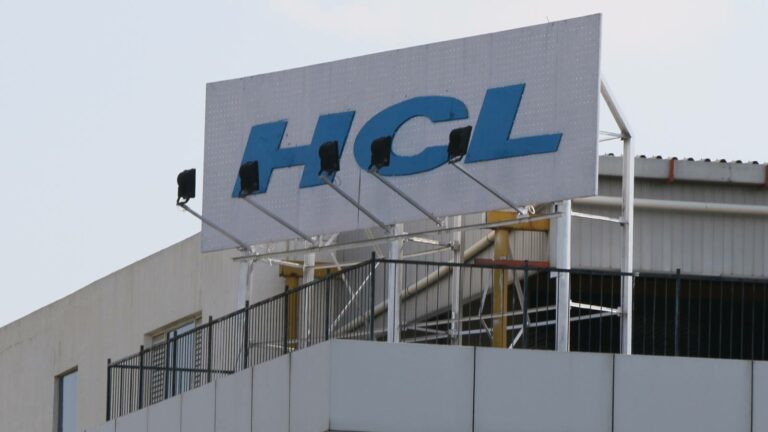 HCL introduces My E-Haat in order to empower artisans