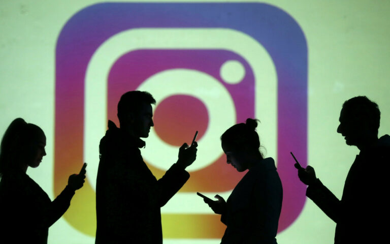 AI-powered Instagram to conceal offensive comments