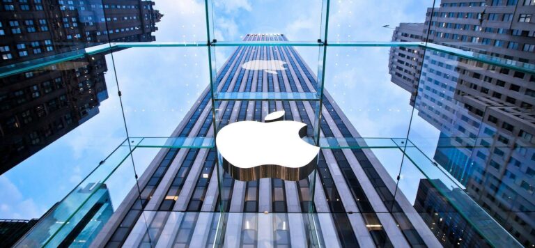 Apple achieves a historic $3 trillion market cap