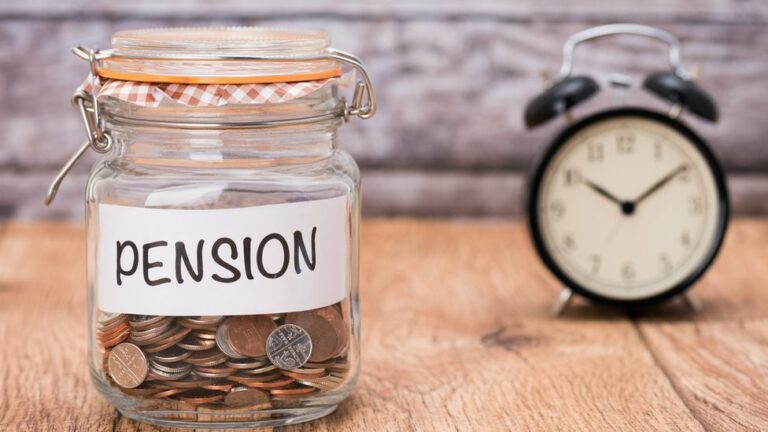 EPS 95 pension? The Current Pension will be deposited in the bank accounts