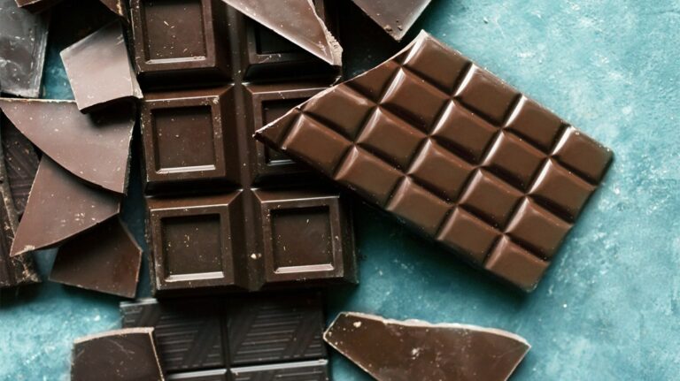 Europeans devour on chocolate amid pandemic, Cocoa price rises