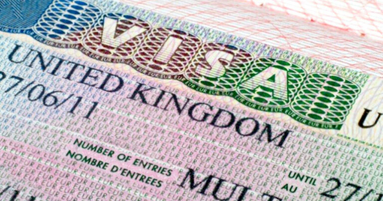 UK to offer cheaper visas for Indians
