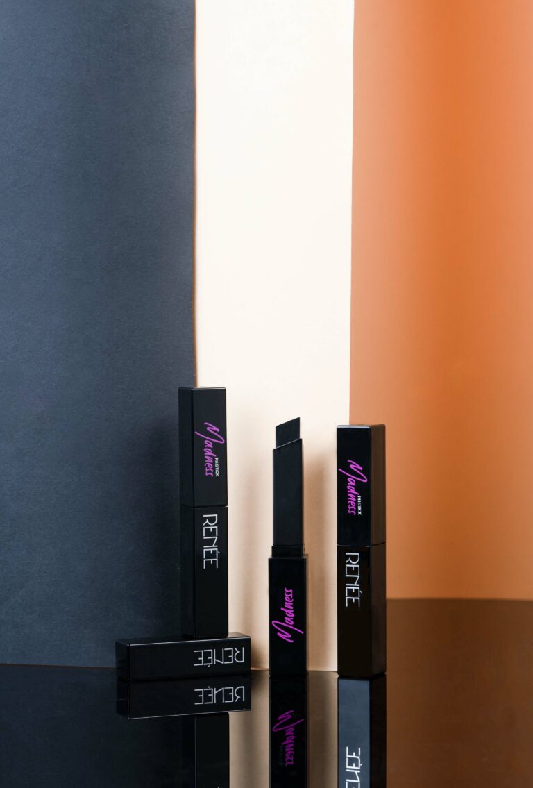 Renee Cosmetics launches “Madness” – India’s first black PH lipstick with a pink pay-off featuring Mouni Roy And Keerthy Suresh!
