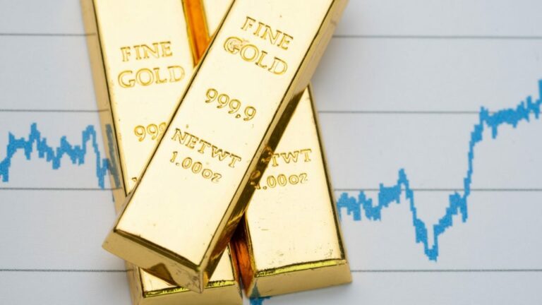 Using gold as a diversifier can go through a long period of performance