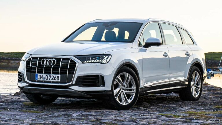 Audi launches facelift Q7 2022
