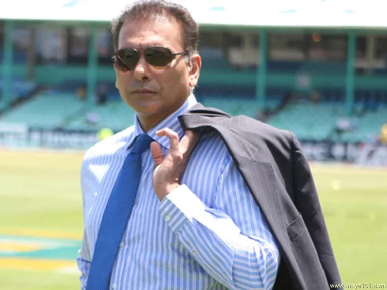 Ravi Shastri’s 8-part masterclass series ‘The Art of Everything’ is presented by CRED.