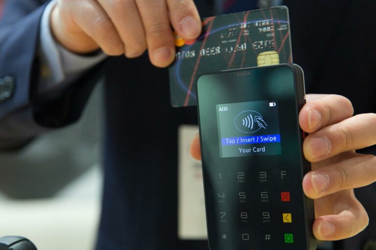 Contactless Payments are gaining momentum in India