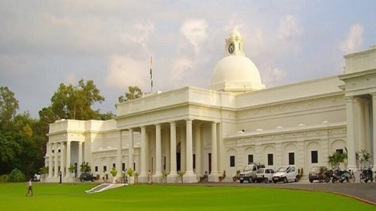 IIT Roorkee and Simplilearn collaborate to deliver an Executive Program in Business Analytics for Professionals