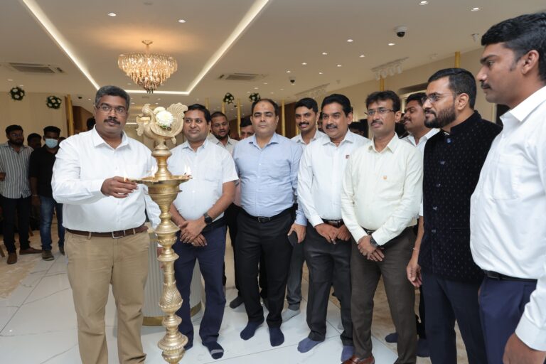 PMJ Jewels launches its 1st showroom at Coimbatore