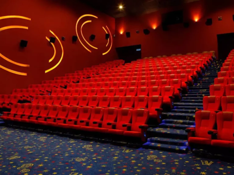Multiplexes  may  steal  the  show  in Q1