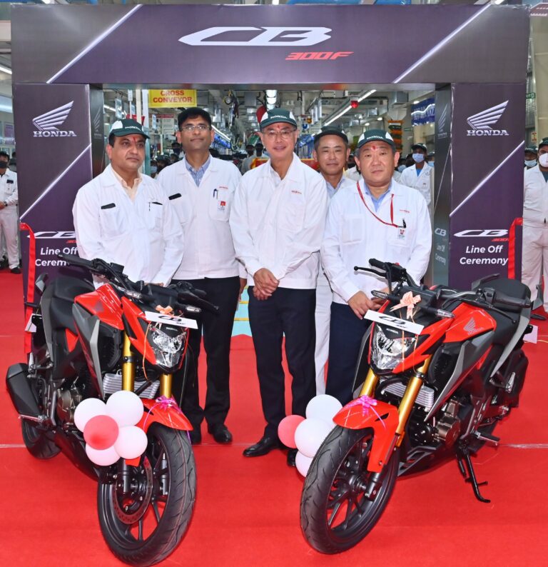 Honda Motorcycle & Scooter India commences all India dispatches of CB300F