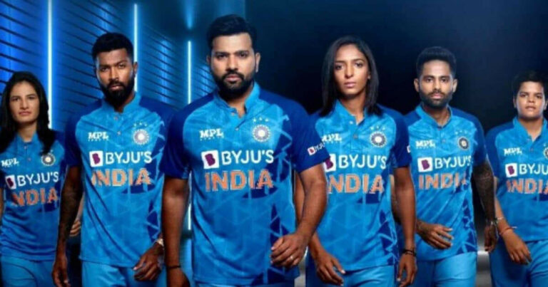 #HarFanKiJersey: Harmanpreet Kaur, Rohit Sharma & team star alongside fans in a new ad by MPL Sports for the official Team India T20I jersey