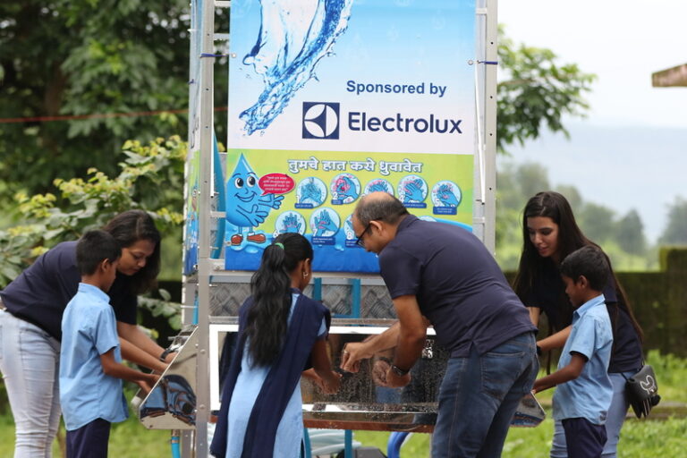 Electrolux and Planet Water Foundation expand partnership into India, to bring clean water access