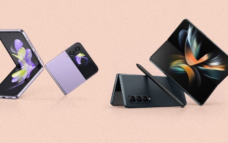 Samsung says people prefer flip-phone-style foldable smartphones