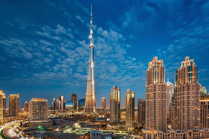 Win An All-Expense Paid Trip to Dubai & Experience Burj Khalifa with Simple