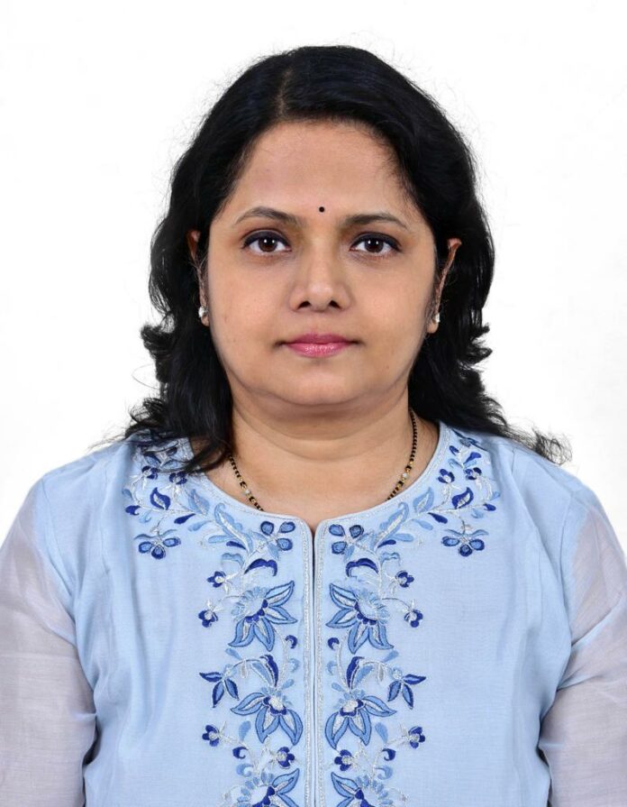 Dr. Ch Annapoorna- Sr.Refractive Surgeon D.O.MS Opthalmology
