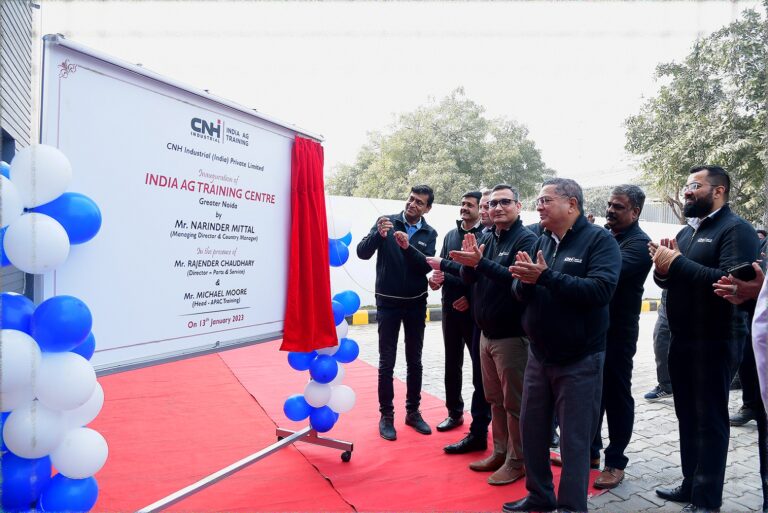 Mr. Narinder Mittal & Mr. Michael Moore inaugurating the India Ag Training Centre