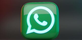 turn your photos into stickers using WhatsApp