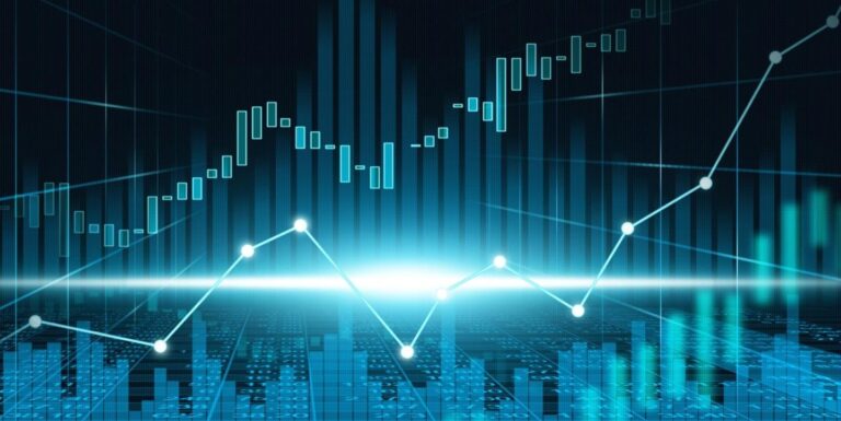 Data-Driven Decisions: The Key To Smart Trading Success