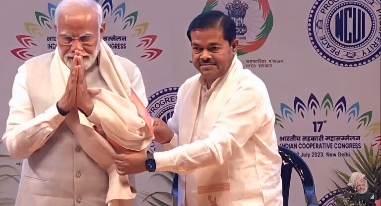 Prime Minister Narendra Modi Presented with Exquisite Vidhi Singhania Shawl at the 17th Indian Cooperative Congress