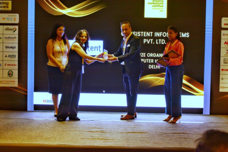Yogesh Agarwal, CEO and Co-Founder, Consistent Infosystems accepting the Great Place to Work Award