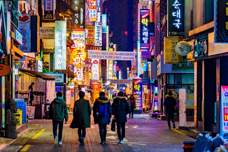 What’s #trending in Seoul? A guide by Booking.com on what’s hot among the locals, for your next trip to South Korea