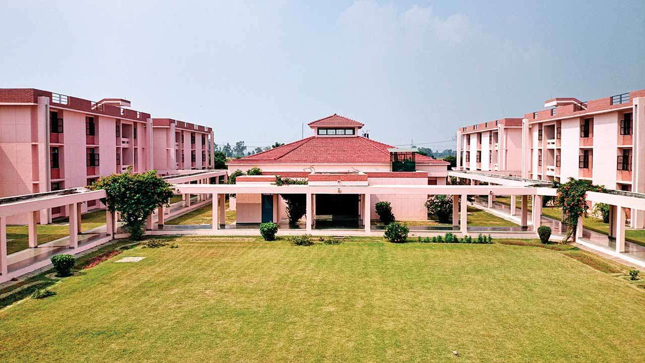 IIT Kanpur launches eMasters in Financial Technology and