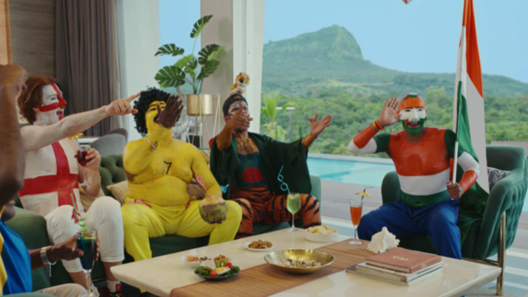 Cricket superfans quality check MakeMyTrip Homestays in the brand’s latest campaign