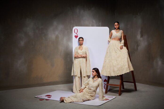 Divya Aggarwal unveils its FW’23 collection ‘Queen of Hearts’ (2)