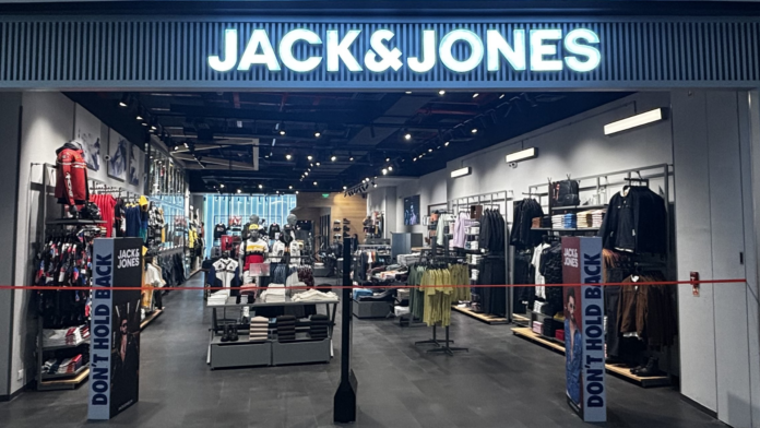JACK&JONES Mall Of Asia